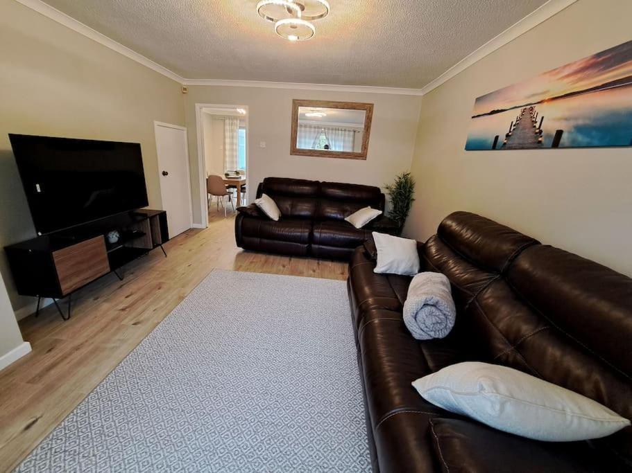 Вилла Modern Living In Hull Кингстон-апон-Халл Экстерьер фото