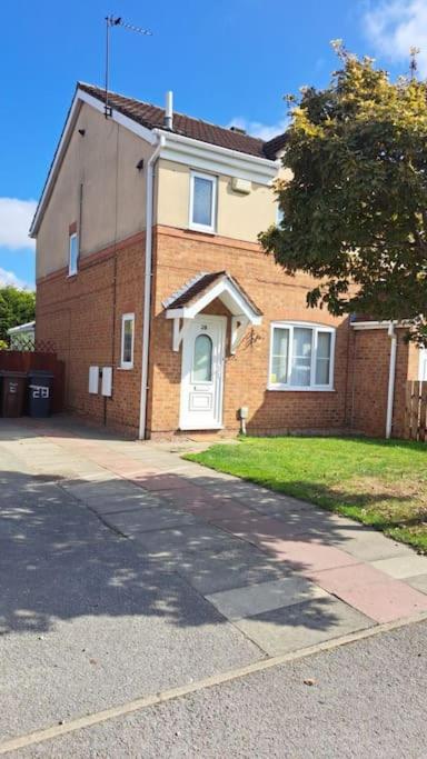 Вилла Modern Living In Hull Кингстон-апон-Халл Экстерьер фото
